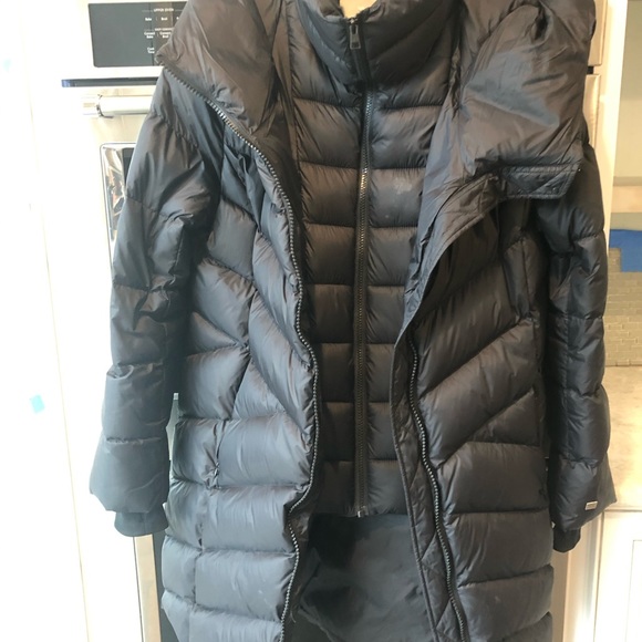 Soia Kyo Soraya Hooded Down Puffer Coat 